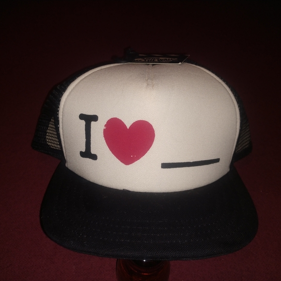 New Vans Off The Wall Snap-back Mesh Trucker Hat - Picture 1 of 7